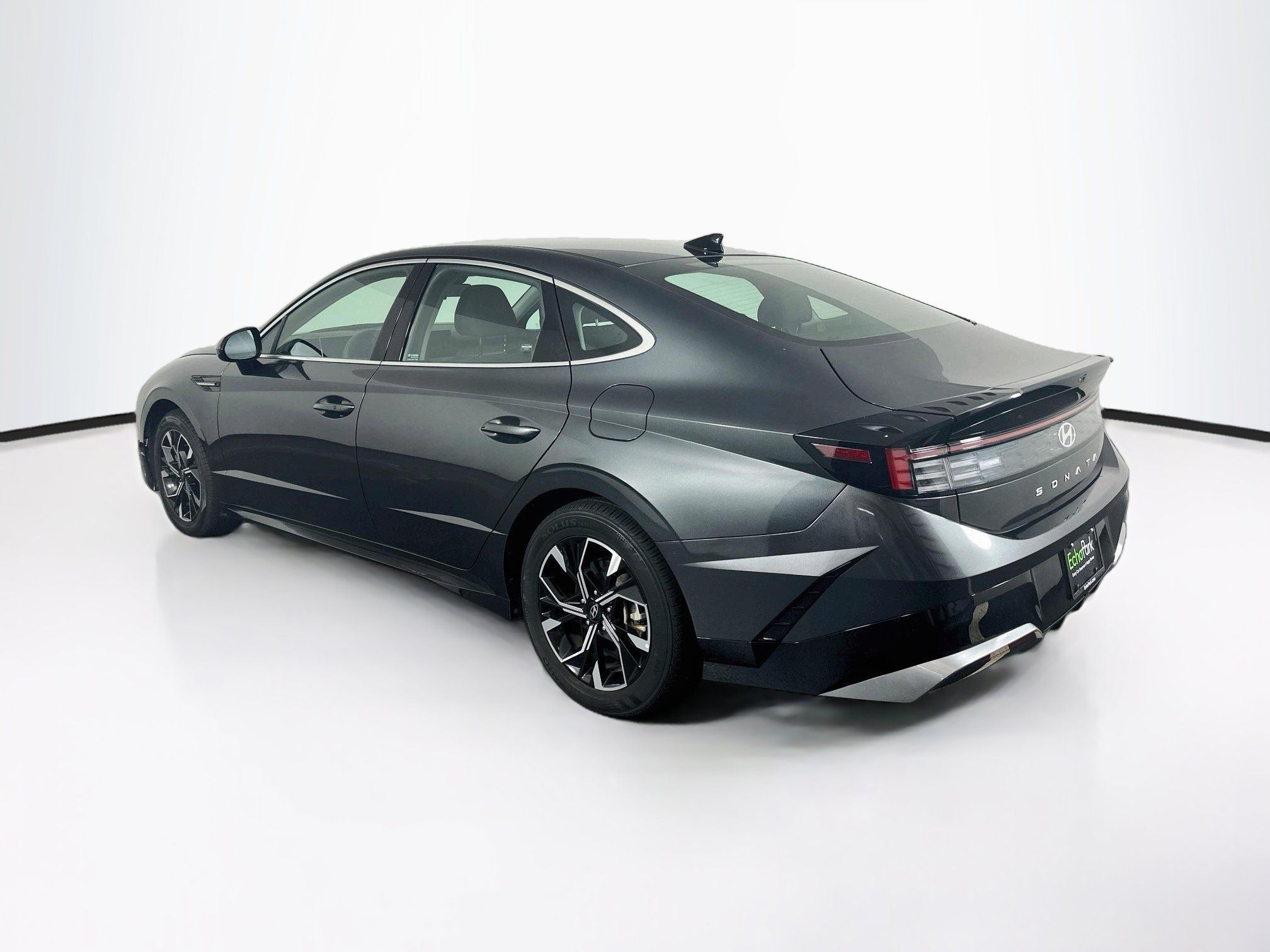 Used 2025 Hyundai Sonata SEL FWD image 5
