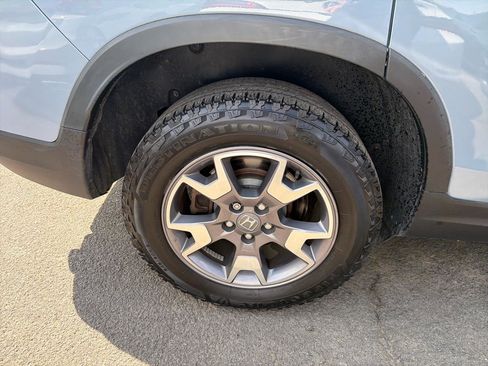 Used 2023 Honda Passport TrailSport image 5