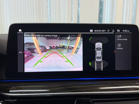 Used 2021 BMW 530i w/ Convenience Package image 31