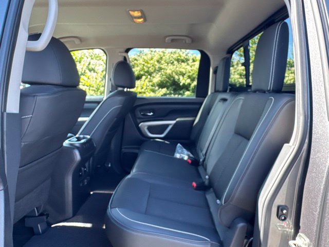 Used 2019 Nissan Titan PRO-4X AWD/4WD image 29