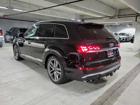 New 2026 Audi SQ7 Prestige AWD/4WD image 3