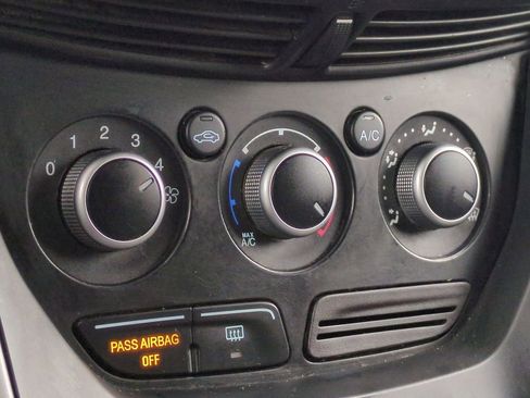 Used 2016 Ford Escape SE w/ SE Cold Weather Package image 29