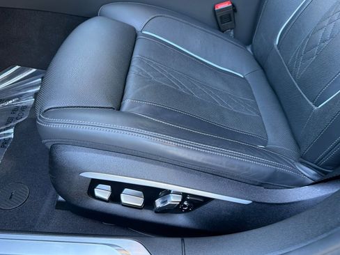 Used 2017 BMW 740i RWD image 14