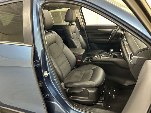 Used 2018 MAZDA CX-5 Touring w/ Preferred Equipment Package AWD/4WD image 23