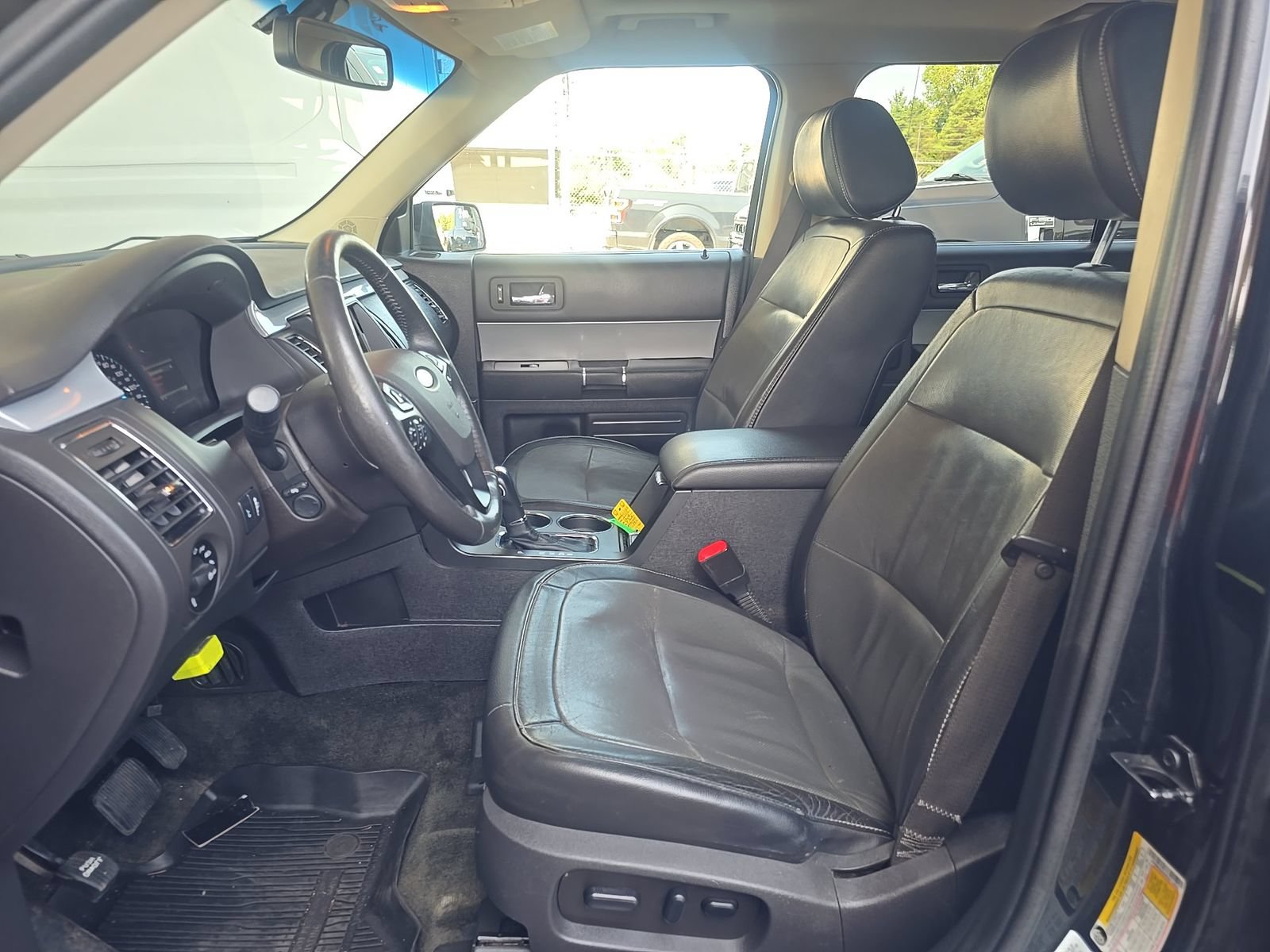 Used 2015 Ford Flex Limited w/ Equipment Group 301A AWD/4WD image 9