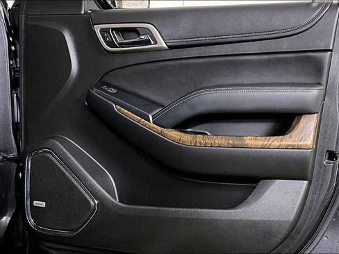 Used 2018 GMC Yukon XL Denali w/ Open Road Package image 24