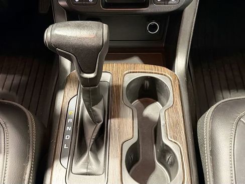 Certified 2018 GMC Canyon Denali image 17