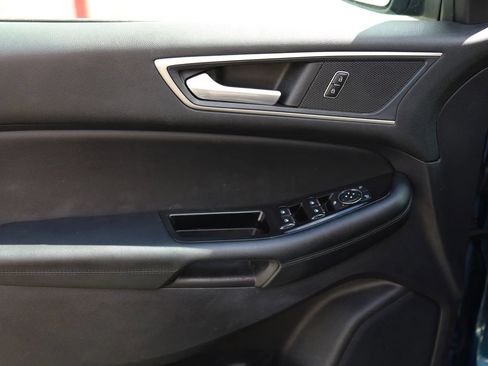 Used 2020 Ford Edge SEL FWD image 11