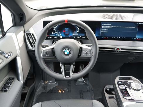 Used 2026 BMW iX M70 image 9
