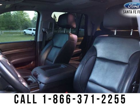 Used 2019 Chevrolet Tahoe LT image 17