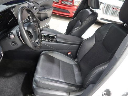 Used 2024 Lexus RX 350 Premium w/ Accessory Package (Z1) FWD image 19