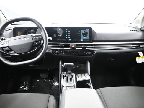 New 2026 Kia Sportage LX w/ LX Convenience Package AWD/4WD image 30