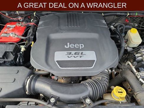 Used 2013 Jeep Wrangler Rubicon w/ PWR Convenience Group image 12