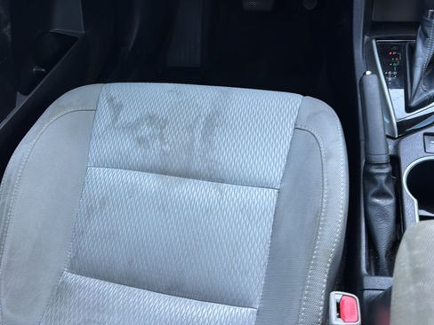 Used 2016 Toyota Corolla LE FWD image 20