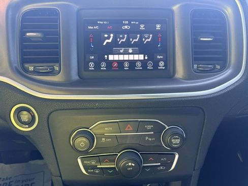 Used 2020 Dodge Charger SXT w/ Blacktop Package RWD image 24