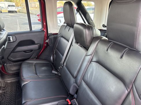 Used 2021 Jeep Wrangler Unlimited Rubicon image 12