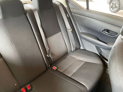 Used 2025 Nissan Sentra SV image 35