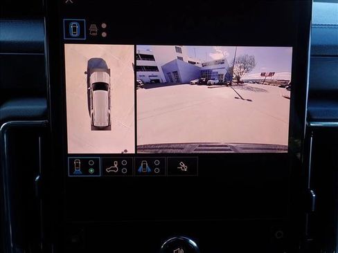 Used 2025 GMC Yukon XL Denali AWD/4WD image 20