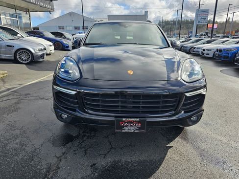 Used 2017 Porsche Cayenne image 8