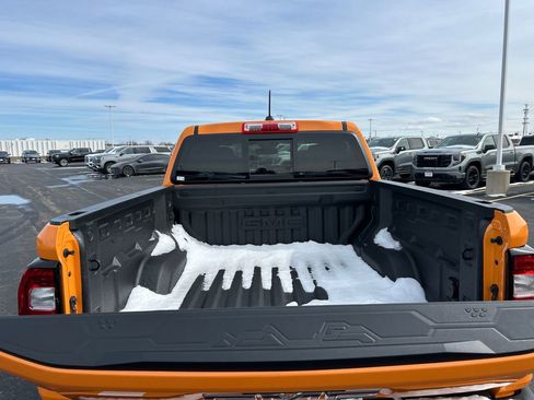 New 2026 GMC Canyon AT4 w/ Technology Plus Package AWD/4WD image 36