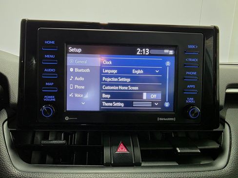 Used 2021 Toyota RAV4 LE image 13