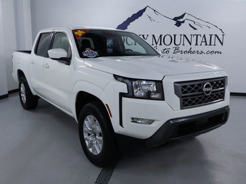 Used 2024 Nissan Frontier SV w/ SV Convenience Package image 1