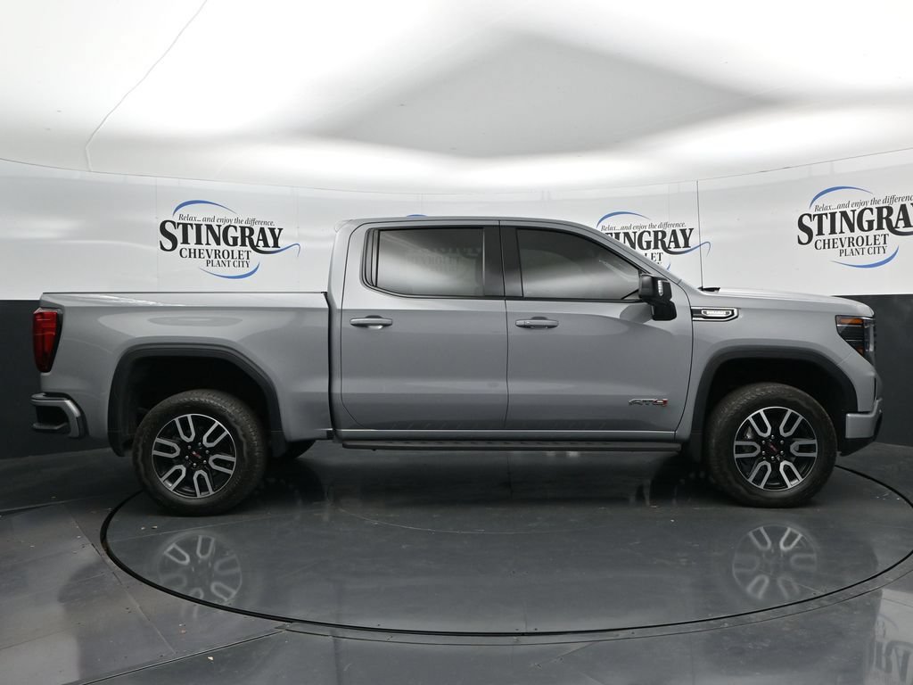 Certified 2025 GMC Sierra 1500 AT4 w/ AT4 Premium Package AWD/4WD image 8