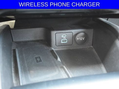 Used 2023 Ford Escape Platinum AWD/4WD image 9