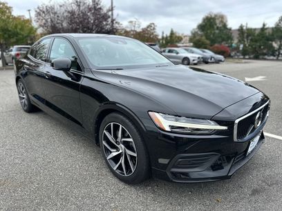 Used 2020 Volvo S60 T6 Momentum