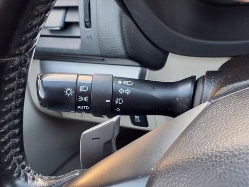 Used 2013 Subaru Crosstrek 2.0i Limited w/ Popular Pkg 2 image 24