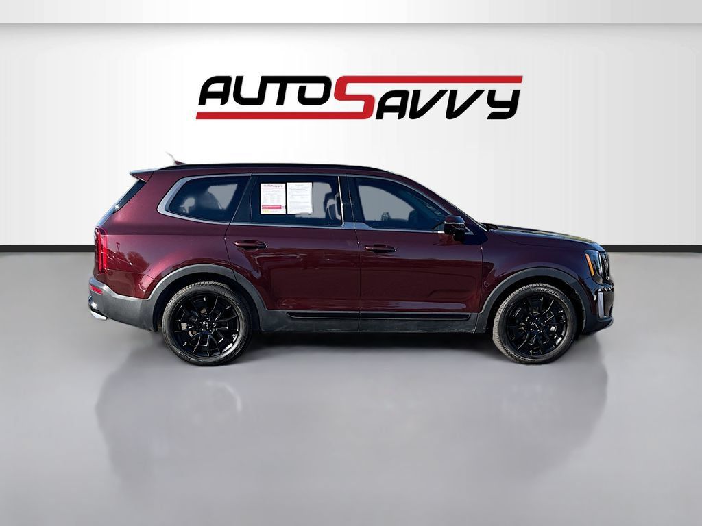 Used 2022 Kia Telluride SX w/ Nightfall Edition Package AWD/4WD image 8