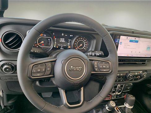 New 2025 Jeep Wrangler Rubicon image 31