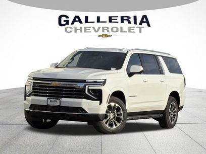 New 2026 Chevrolet Suburban LT w/ Comfort Package