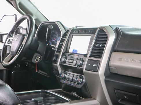 Used 2020 Ford F250 Lariat w/ Lariat Value Package image 26