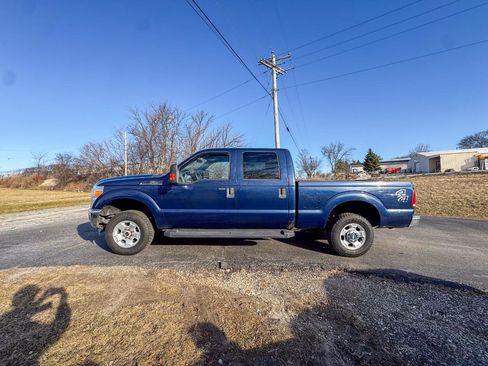 Used 2011 Ford F250 XLT w/ XLT Interior Pkg image 6