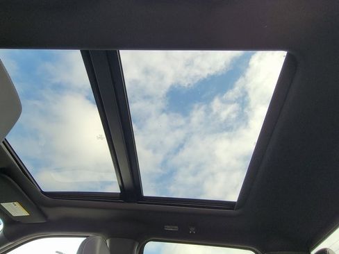 New 2025 Ford F150 Lariat w/ Equipment Group 501A Mid image 9