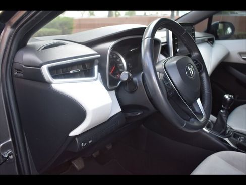 Used 2021 Toyota Corolla SE w/ Carpet Mat Package (TMS) FWD image 14