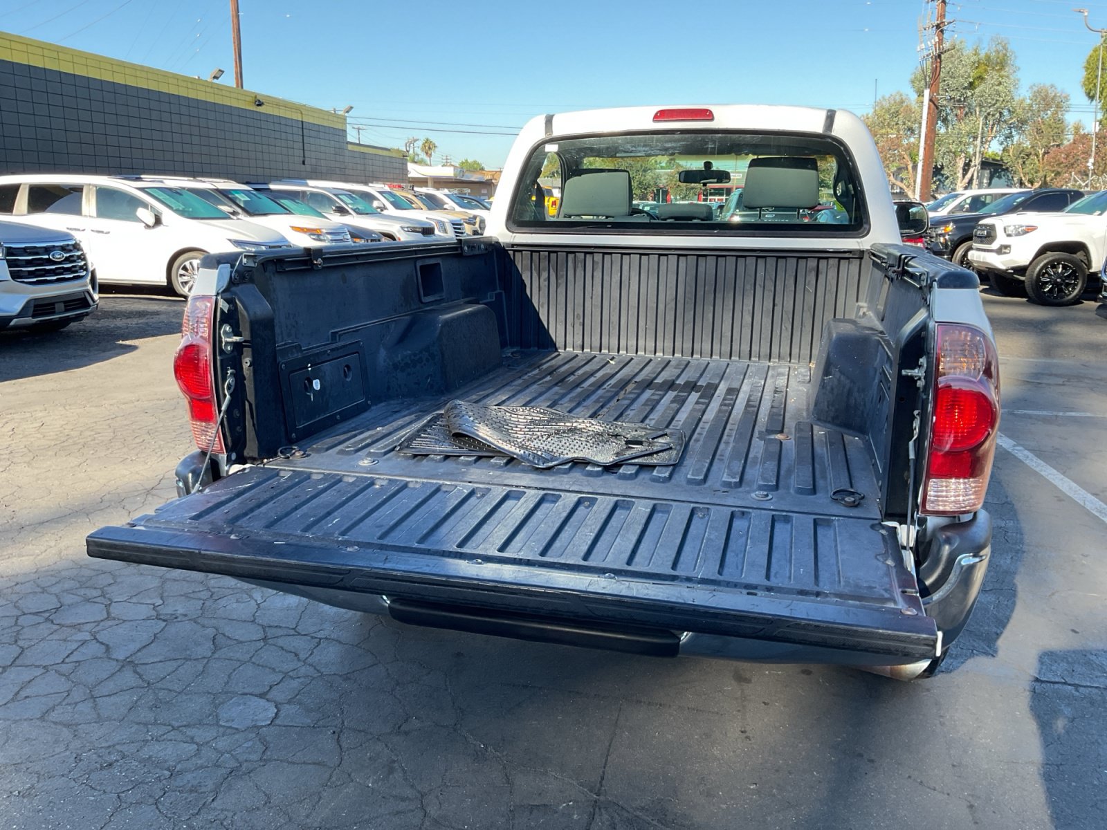 Used 2006 Toyota Tacoma 2WD Regular Cab image 22