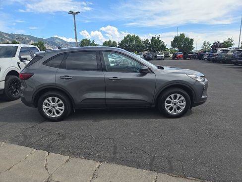 Used 2025 Ford Escape Active AWD/4WD image 5