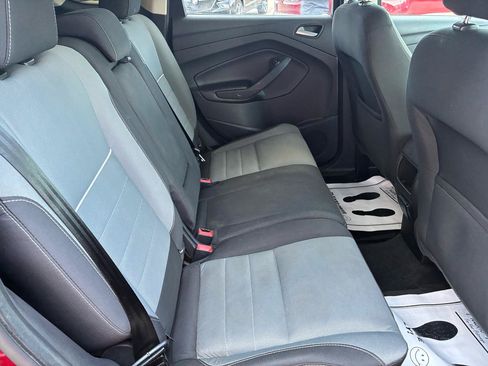 Used 2013 Ford Escape SE FWD image 11
