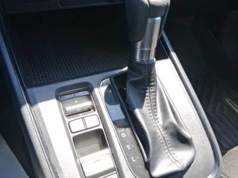 Used 2023 Honda CR-V EX image 26
