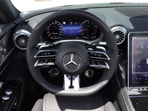 Certified 2022 Mercedes-Benz SL 63 AMG 4MATIC image 25
