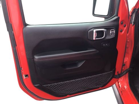 Used 2020 Jeep Gladiator Rubicon AWD/4WD image 19