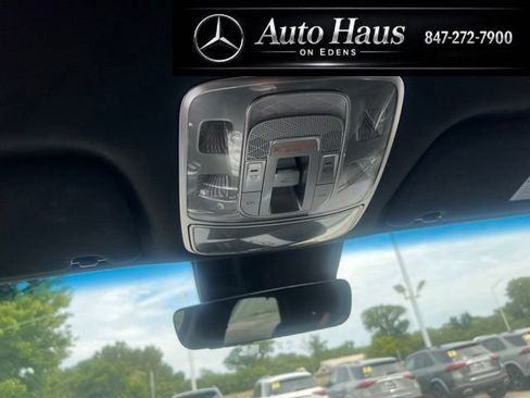 Used 2022 Genesis GV70 2.5T w/ Sport Prestige Package AWD/4WD image 12