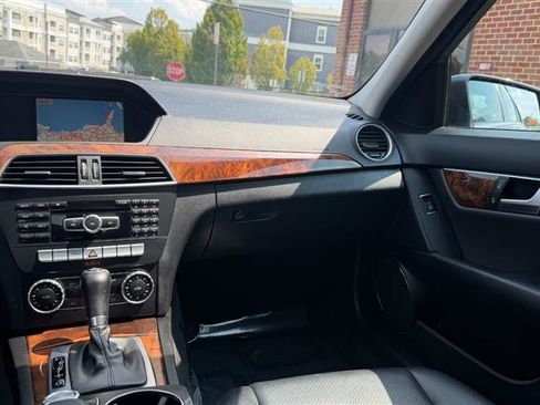Used 2013 Mercedes-Benz C 300 Luxury 4MATIC Sedan image 27