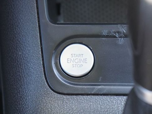 Used 2017 Volkswagen Tiguan Wolfsburg Edition FWD image 22
