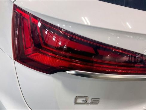 Certified 2023 Audi Q5 2.0T Premium Plus w/ Premium Plus Package image 29