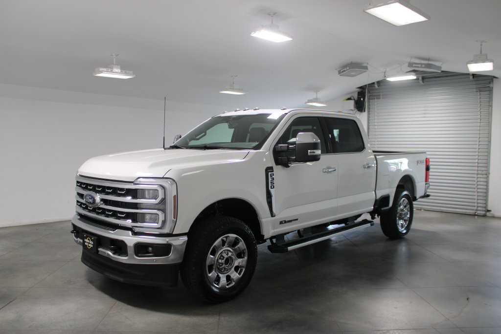 New 2026 Ford F350 Lariat w/ Lariat Premium Package AWD/4WD image 3