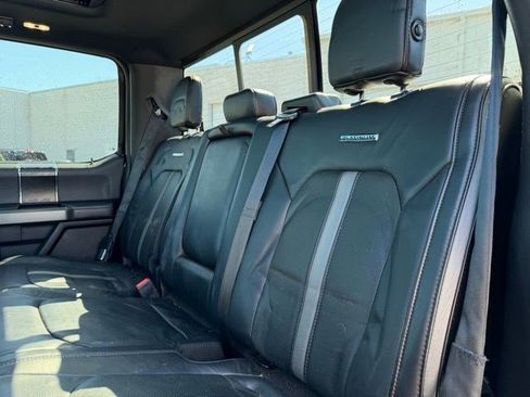 Used 2018 Ford F150 Platinum image 21