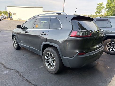 Used 2020 Jeep Cherokee Latitude Plus FWD image 4
